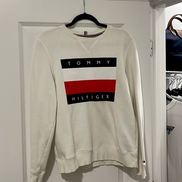 Tommy Hilfiger Sweatshirt - Picture 1 of 4
